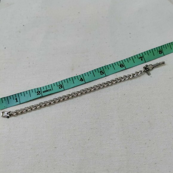 4/$20 Monet Etched Curb Chain Silver Tone Bracelet - Picture 4 of 4